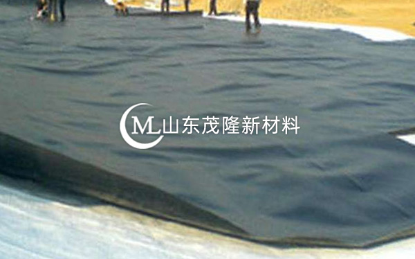 《昌赣涉铁工程项目》土工膜、三维排水网施工