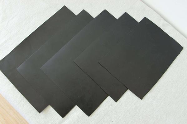 防渗土工膜的焊接流程是什么？  第2张