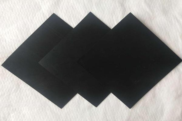 光面土工膜怎么施工呢？  第1张