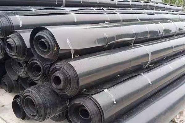 土工膜与土工布该怎么存放？  第2张