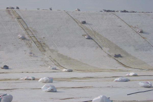 土工膜的研究 第1张