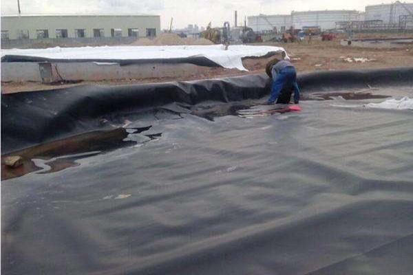 土工膜软硬度的区别有哪些？  第1张