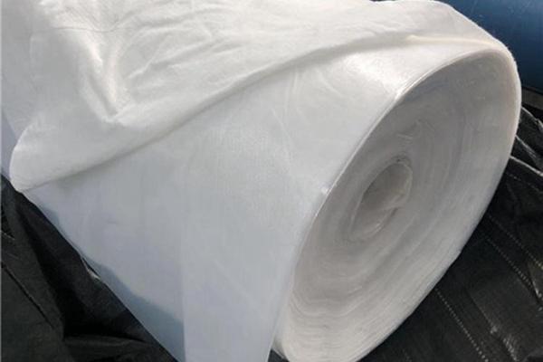 复合土工膜是怎么做出来的 第2张